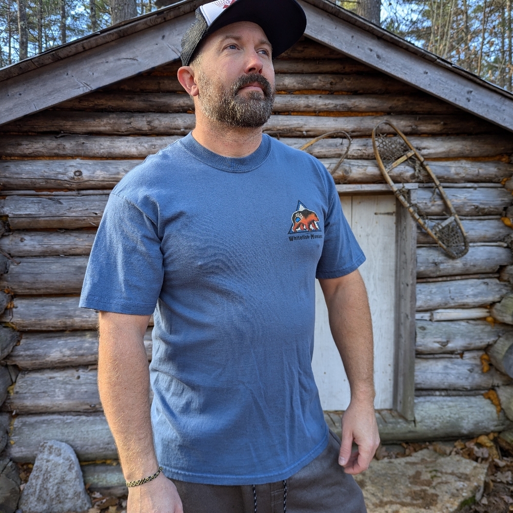 Whitefish Montana 90s Vintage Fatgraphics Bear and Bearclaw T-Shirt. Blue Large.